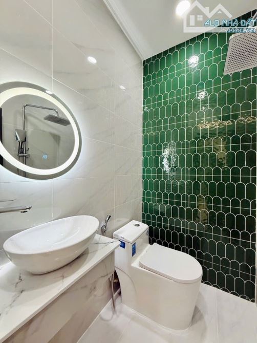 Chỉ 6,25 tỷ nhà 68m2 có 3 phòng ngủ hẻm 4m gần mặt tiền đường số 8 phường 11 Quận Gò Vấp - 9