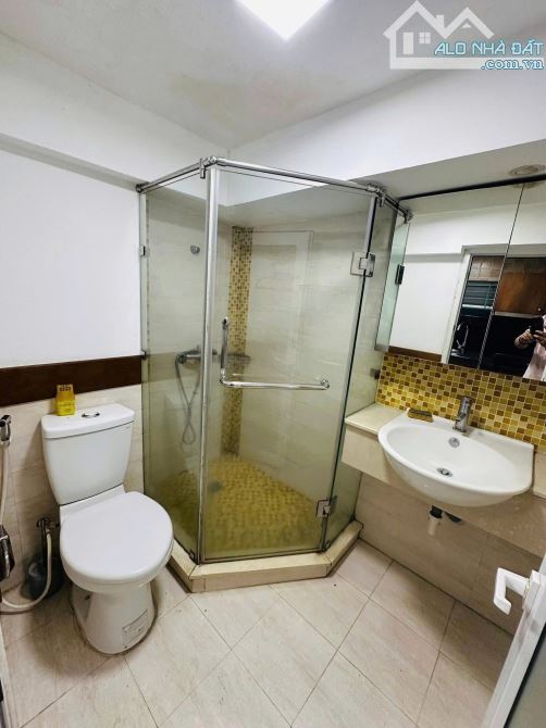CẦN BÁN GẤP NHÀ PHÂN LÔ PHỐ LINH LANG OTO TRÁNH THANG MÁY 55M 6 TẦNG NHỈNH 23 TỶ TL MẠNH - 9