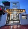 L.A.Đức - BÁN NHÀ 3 TẦNG XÂY ĐỘC LẬP - PHỐ TRUNG HÀNH