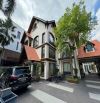 Bán Gấp Biệt Thự Đẳng Cấp Nguyễn Thị Minh Khai Quận 1 - Hồ Bơi, Sân Rộng. 270m2 Giá 79 Tỷ