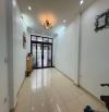 BÁN NHÀ HÀO NAM ĐỐNG ĐA 50m 5tầng Mt 4m GIÁ 11 TỶ NGÕ THÔNG KINH DOANH.