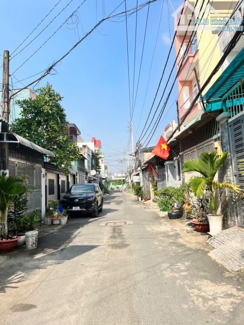 Bán đất Thới Tam Thôn 18 – 242m² (ngang 18,6m) – giá 13,2 tỷ – Thới Tam Thôn, Hóc Môn