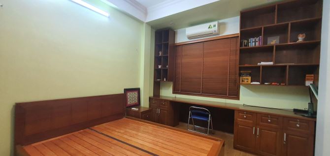 NHÀ PHỐ PHƯƠNG MAI - PHÂN LÔ Ô TÔ TRÁNH - KINH DOANH TỐT - GẦN HỒ