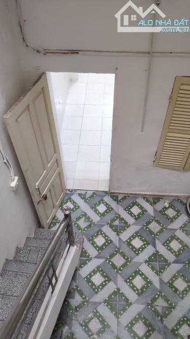 Bán nhà riêng 56m2 xây 3 tầng ngõ 34A Lý Nam Đế, Hoàn Kiếm - 2