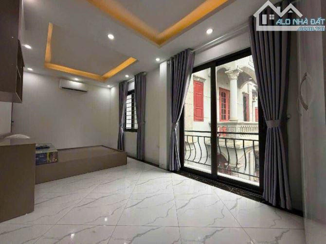 Bán CCMN Khuyến Lương, 47/65m2, Lô Góc ,6 Tầng Thang Máy, Pccc, Dòng Tiền 40tr/Th, 10.8 Tỷ