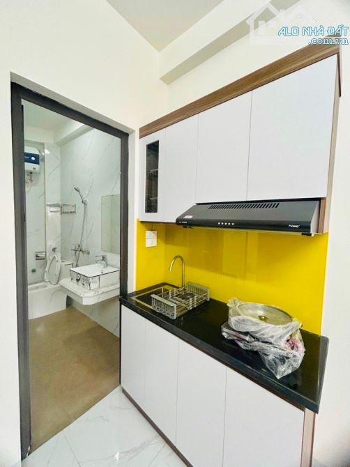 Bán CCMN Minh Khai 68m2, 5tầng, 14.5tỷ, Lô góc