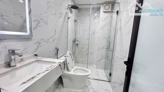 NGÃ TƯ SỞ 47m2x5tằng-OTO ĐỖ CỬA -MT 4,3m-Nhỉnh 20tỷ CÓ TL