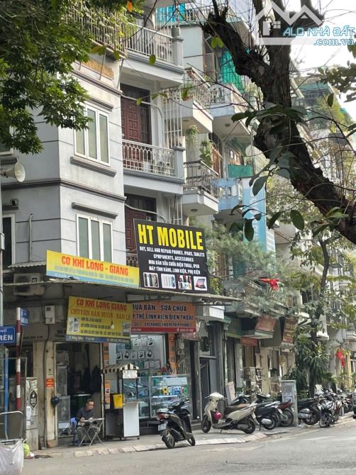 MẶT PHỐ HOÀN KIẾM, MẶT TIỀN ĐẸP, XÂY KHÁCH SẠN THÌ QUÁ ĐỈNH. PHÁP LÝ CHUẨN.