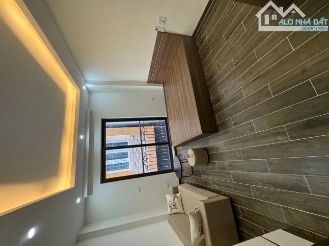 Tây mỗ ! 52m2  - 5 tầng - thang máy - 2
