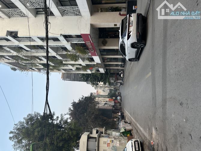 Bán nhà Mặt Phố Nguyễn Hy Quang, Đống Đa, Lô góc, 4 mặt thoáng, 85m, mt9.8m, 46.5 tỷ