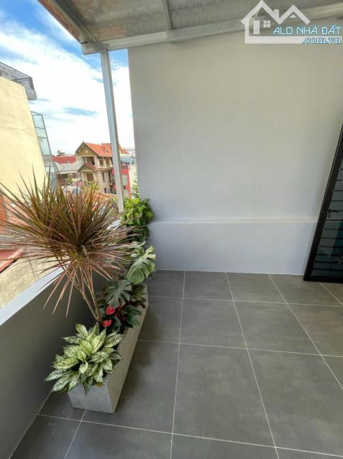 NHÀ PHỐ TÂY SƠN – TRUNG TÂM ĐỐNG ĐA – Ở SƯỚNG, HỘ KHẨU GIÁ TRỊ - NHỎ XINH ẤM CÚNG