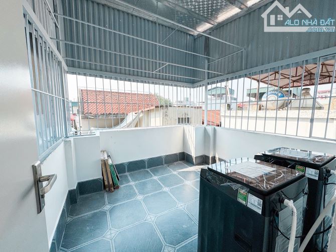 Bán CHDV khu Bách Kinh Xây 50m 6 tầng 11p 11.x tỉ | 55-60tr/tháng