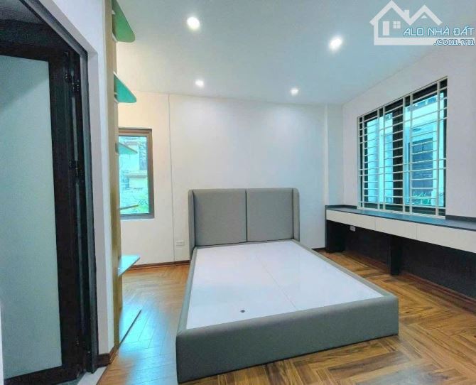 PHỐ YÊN HÒA -DÂN XÂY -LÔ GÓC -35M2 -NHỈNH 7 TỶ.