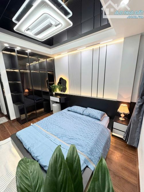 PHỐ KHƯƠNG TRUNG — SIÊU CHẤT PHÂN KHÚC~7 TỶ – NHÀ 5T XÂY MỚI TỪ MÓNG – 3 NGỦ KHÉP KÍN