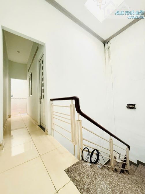 MẶT TIỀN 2 TẦNG ĐÚC HIỆP THÀNH 35 QUẬN 12 GIÁ RẺ 6.5 TỶ - 1