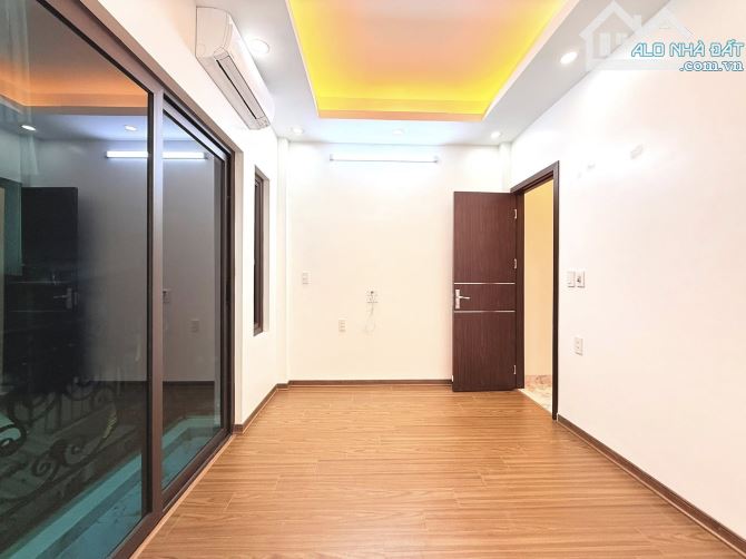 8.7 TỶ-34M2-NHÀ DÂN-TAM TRINH-MINH KHAI-MAI ĐỘNG-GẦN PHỐ