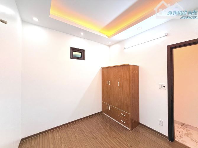 8.7 TỶ-34M2-NHÀ DÂN-TAM TRINH-MINH KHAI-MAI ĐỘNG-GẦN PHỐ