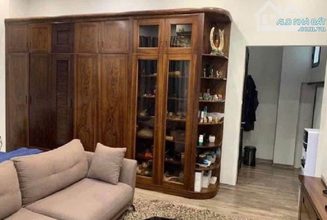 Bán nhà lô góc Linh Quang 42m² – 4 tầng – 5 phòng – cách ô tô 30m – 12.2 tỷ