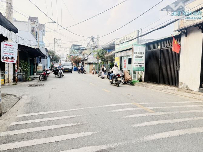 MẶT TIỀN 2 TẦNG ĐÚC HIỆP THÀNH 35 QUẬN 12 GIÁ RẺ 6.5 TỶ - 2