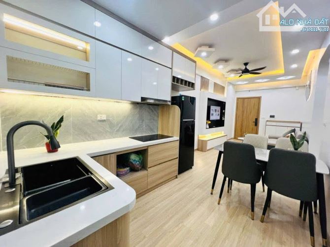 CHÍNH CHỦ CẦN BÁN CĂN HỘ 2 NGỦ - Ở NGAY ĐÓN TẾT TẠI BÁN ĐẢO LINH ĐÀM - NỘI THẤT XỊN