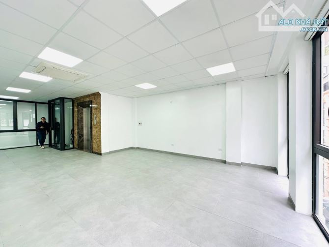 BÁN TOÀ VP PHỐ QUAN NHÂN 60M, 8T, + 1 HẦM, MT 5,4M, 36,5 TỶ - CẦU GIẤY