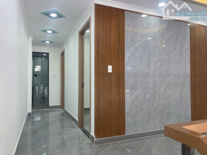 BÁN NHÀ BÀ ĐIỂM - 2 TẦNG 80M2 ( 4.5M X 18M) - HẺM 6M - 4.1 TỶ - 3