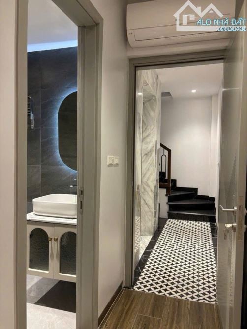 KIẾN THIẾT KHÂM THIÊN Đ Đ 38m2x7tầng THANG MÁY-10M RA PHỐ-OTO TRÁNH-NHỈNH 13 TỶ CÓ TL