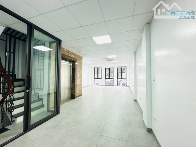 BÁN TOÀ VP PHỐ QUAN NHÂN 60M, 8T, + 1 HẦM, MT 5,4M, 36,5 TỶ - CẦU GIẤY