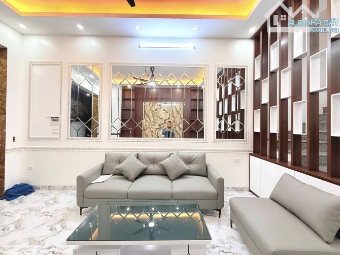 8.7 TỶ-34M2-NHÀ DÂN-TAM TRINH-MINH KHAI-MAI ĐỘNG-GẦN PHỐ