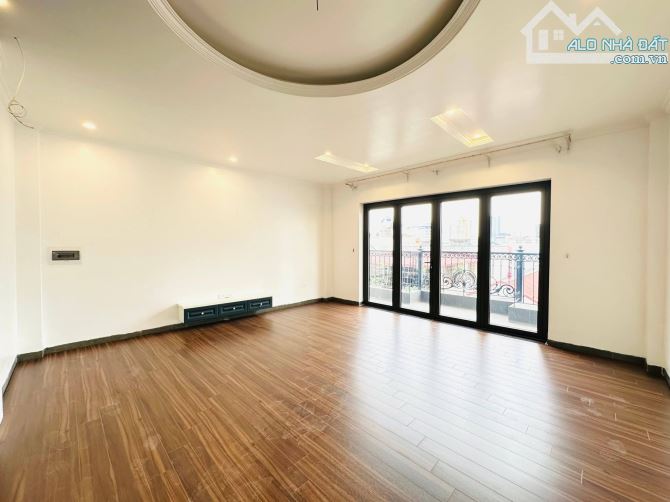 BÁN TOÀ VP PHỐ QUAN NHÂN 60M, 8T, + 1 HẦM, MT 5,4M, 36,5 TỶ - CẦU GIẤY