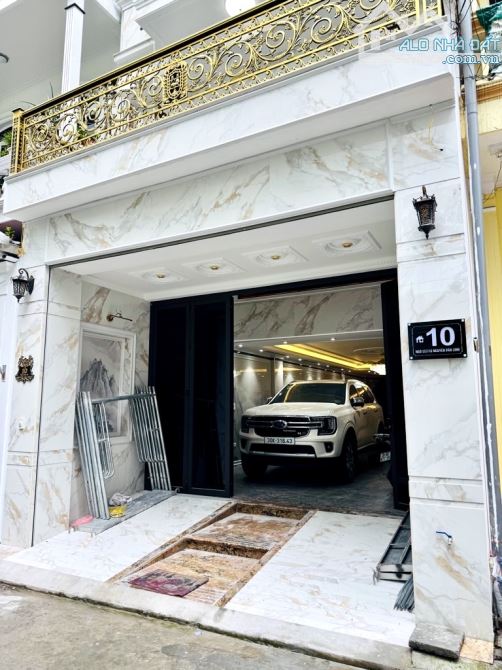 Nhà bán mới 7T, thang máy, 2 ô tô vào nhà, mặt tiền 5,9m, chỉ 19 tỷ, Hồ Đắc Di, Đống Đa