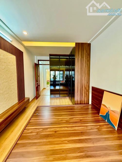 10.88 TỶ– 35M2 –5 TẦNG– Ô TÔ ĐỖ – PHÂN LÔ – THỊNH LIỆT – BỜ SÔNG SÉT – HOÀNG MAI