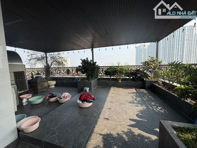 BÁN NHÀ DÒNG TIỀN LÔ GÓC QUAN NHÂN 120M, 9 TẦNG THANG MÁY VỪA Ở VỪA CHO THUÊ THÁNG 120TR