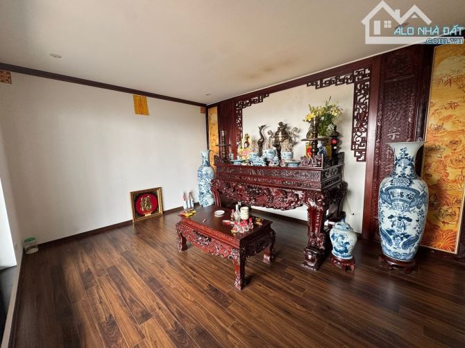 BÁN NHÀ DÒNG TIỀN LÔ GÓC QUAN NHÂN 120M, 9 TẦNG THANG MÁY VỪA Ở VỪA CHO THUÊ THÁNG 120TR