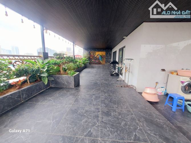 BÁN NHÀ DÒNG TIỀN LÔ GÓC QUAN NHÂN 120M, 9 TẦNG THANG MÁY VỪA Ở VỪA CHO THUÊ THÁNG 120TR