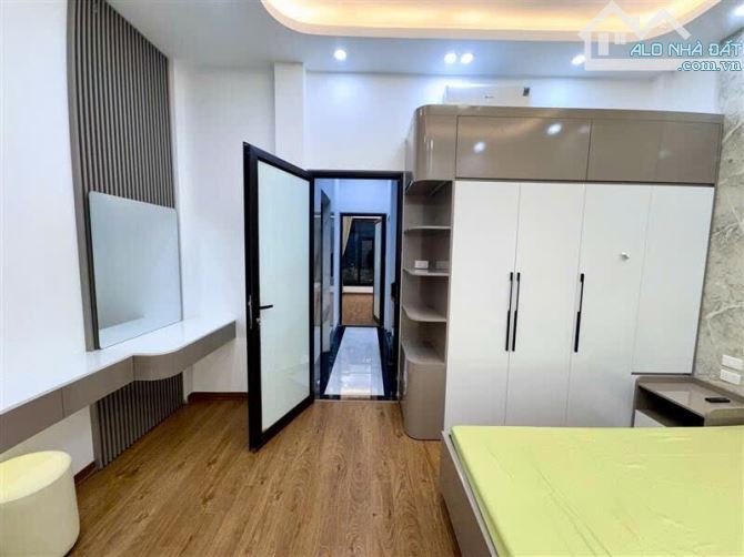 TÔ VĨNH DIỆN 50m2x5tầng,-MT 4, 6m-THANG MÁY -OTO VÀO NHÀ-NHỈNH 19 TỶ CÓ TL