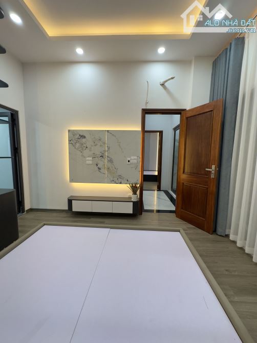 Nhà đầu ngõ Gốc Đề, Minh Khai. MB50m2, Nhà 4T mới. Vị trí đẹp, full nội thất