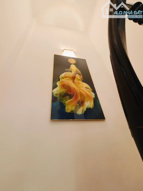 Căn đẹp Hồ Ba Mẫu, Sổ đỏ 23m2 x 3 ngủ full nội thất ngõ nông. Giá 5.75 tỷ