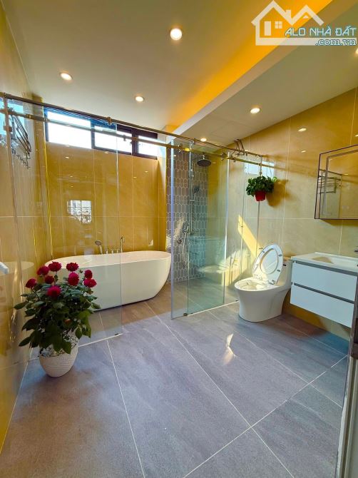 10.88 TỶ– 35M2 –5 TẦNG– Ô TÔ ĐỖ – PHÂN LÔ – THỊNH LIỆT – BỜ SÔNG SÉT – HOÀNG MAI