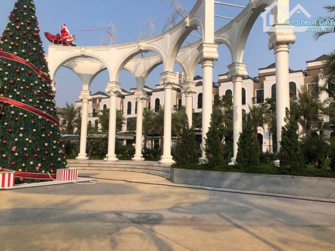 SUẤT NGOẠI GIAO BIỆT THỰ CIPUTRA – GIA BY KITA - NƠI ĐÁNG SỐNG BẬC NHẤT THỦ ĐÔ