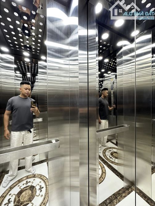 13.8 TỶ-62M²-5 TẦNG THANG MÁY–8 PHÒNG KK-Ô TÔ – NGUYỄN AN NINH