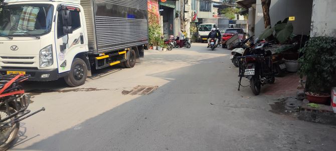 LÔ GÓC! 160 triệu/1m2, BÁN NHÀ GIẢI PHÓNG - TÁCH 2 SỔ – 1 MẶT ĐƯỜNG + 2 MẶT NGÕ Ô TÔ TRÁNH