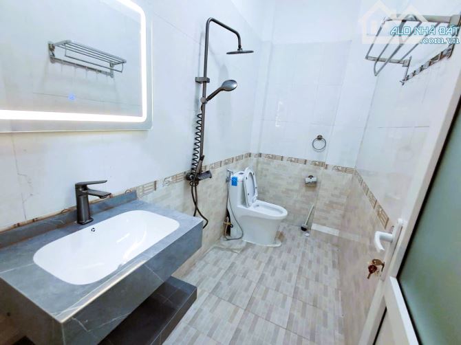 13.48 TỶ-45.5M²-5 TẦNG –LÔ GÓC 2 THOÁNG -Ô TÔ -NGÕ THÔNG KD -GIẢI PHÓNG