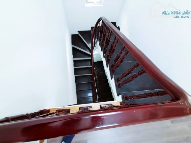 13.48 TỶ-45.5M²-5 TẦNG –LÔ GÓC 2 THOÁNG -Ô TÔ -NGÕ THÔNG KD -GIẢI PHÓNG