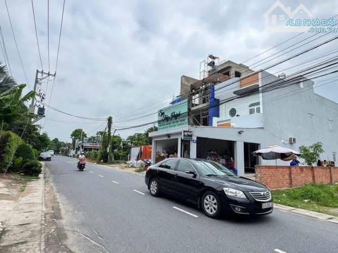 Đất Dx043 Phú Mỹ, Dt 4.5x19m giá 2tỷ950. Nhựa 8m - 3