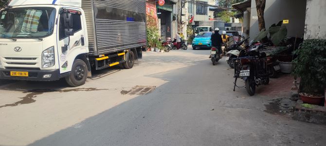 LÔ GÓC! 160 triệu/1m2, BÁN NHÀ GIẢI PHÓNG - TÁCH 2 SỔ – 1 MẶT ĐƯỜNG + 2 MẶT NGÕ Ô TÔ TRÁNH