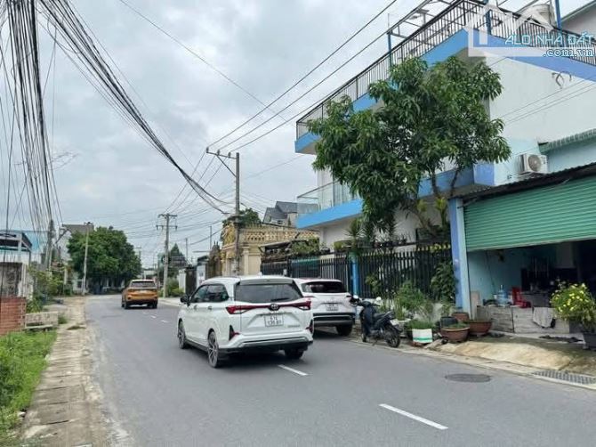 Đất Dx043 Phú Mỹ, Dt 4.5x19m giá 2tỷ950. Nhựa 8m - 4