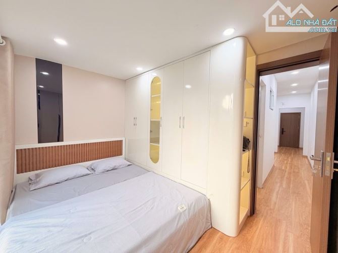 BÁN NHÀ TT TÔN ĐỨC THẮNG DT 25/60 -2 NGỦ - KHÁCH -BẾP - WC - XUNG QUANH GẦN CHỢ, TRƯỜNG