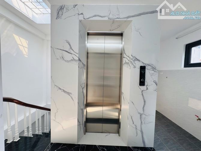 10.78 TỶ–34M2 –5 TẦNG MỚI THANG MÁY – GẦN PHỐ – BẠCH MAI – HAI BÀ TRƯNG