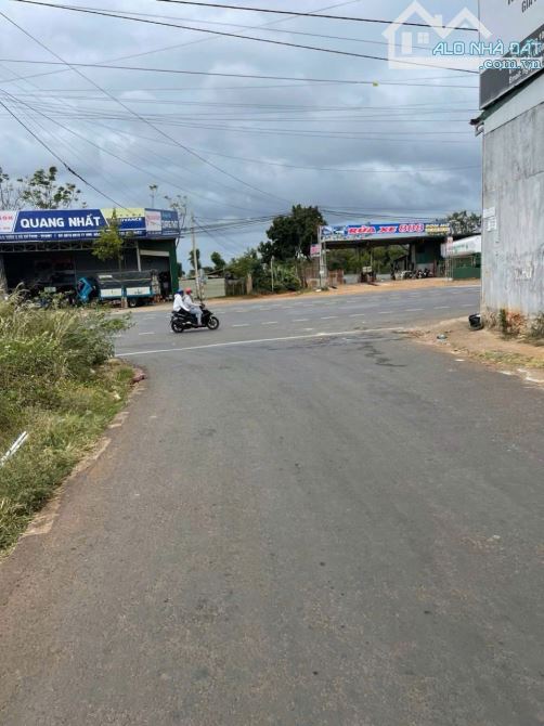 BÁN KHO XƯỞNG 10/3 1300m2- SẴN 300m2 THỔ CƯ - Giá: 12 tỷ